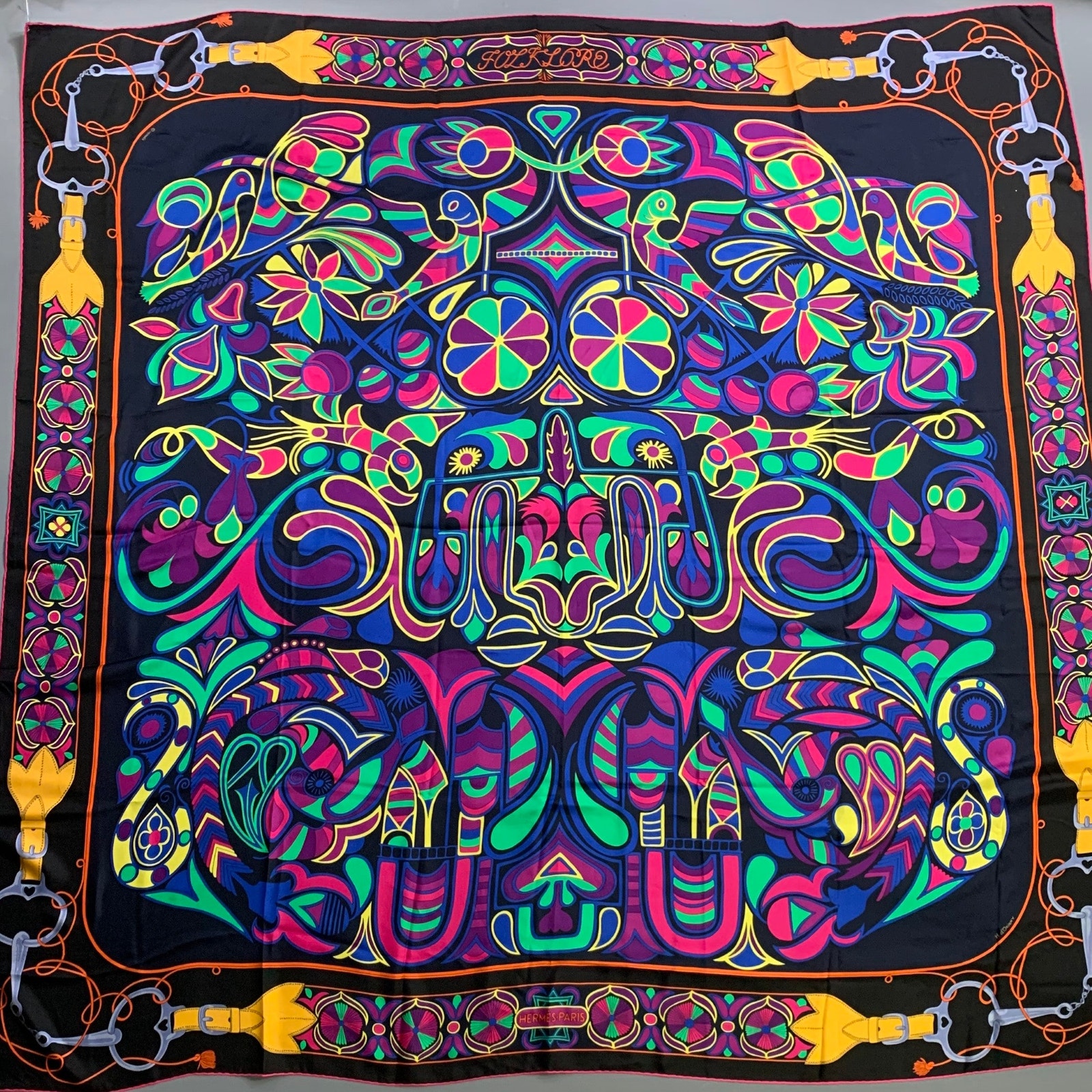 Hermes Black Color Block Horsebit Silk Scarves  Shawls